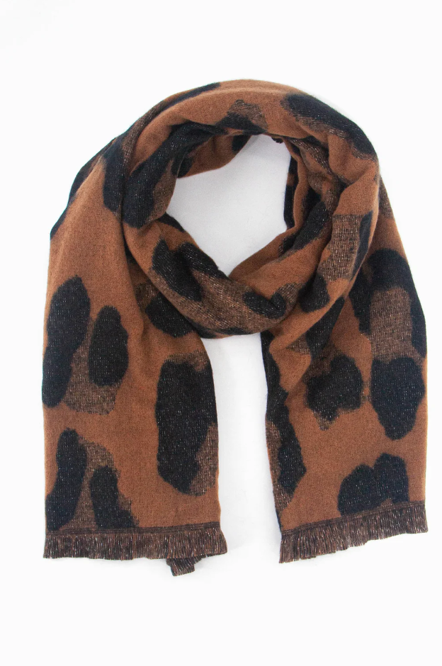 Classic leopard scarf